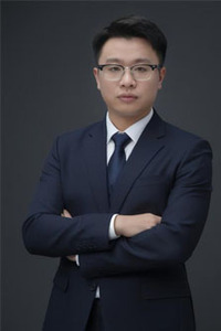 齐毅博  执行主任